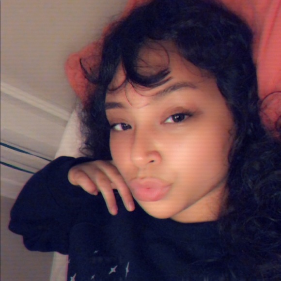 Meet your Posher, Daisha - Picture 1 of 1